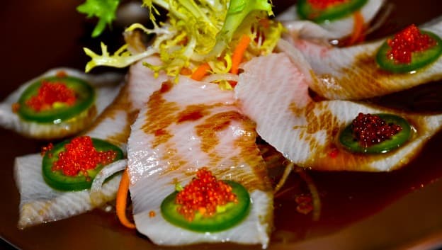 Zeta Asia Lounge sashimi
