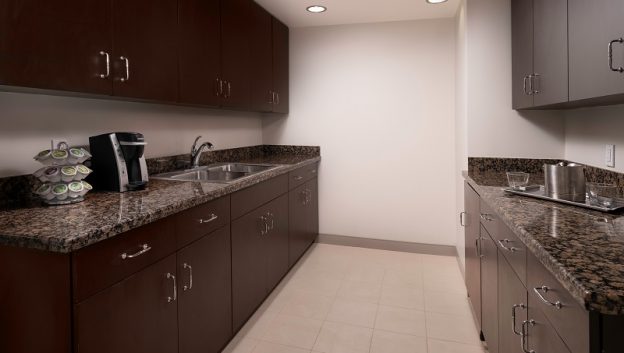 Executive Suite Kitchen